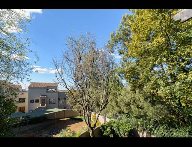 2 BEDROOM APARTMENT FOR SALE IN PAULSHOF